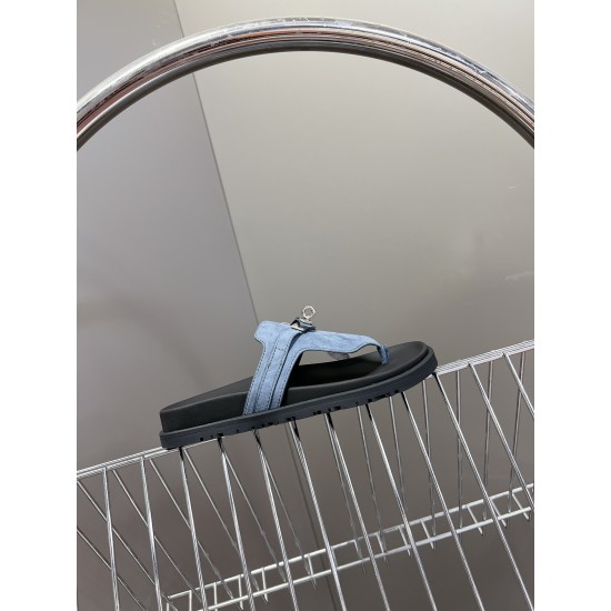 Hermès Fashion Shoes Best Quality
Women 35-41
Men 39-44