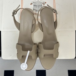 Hermès Fashion Shoes Best Quality
Women 35-41
Men 39-44