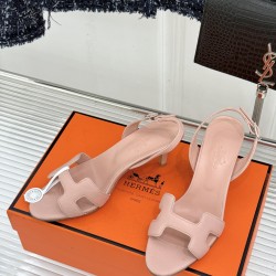 Hermès Fashion Shoes Best Quality
Women 35-41
Men 39-44