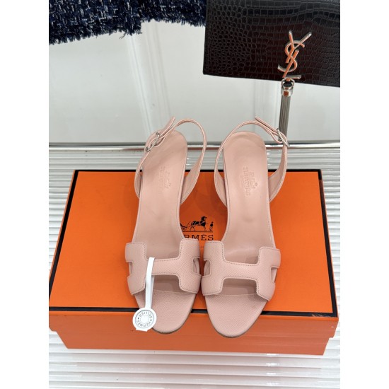 Hermès Fashion Shoes Best Quality
Women 35-41
Men 39-44