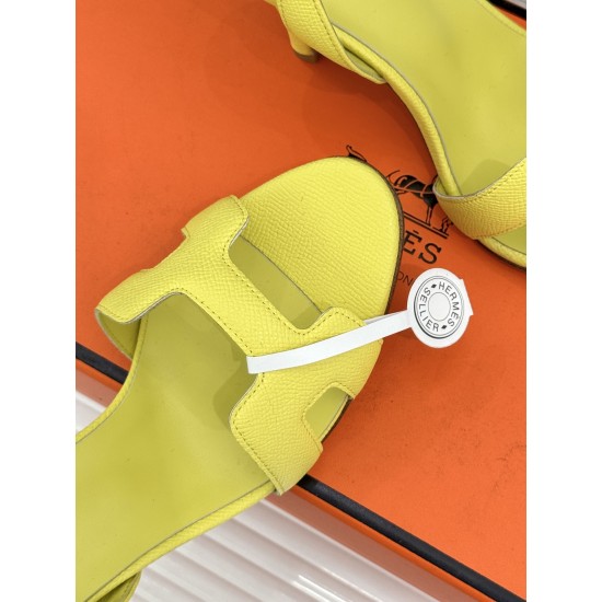 Hermès Fashion Shoes Best Quality
Women 35-41
Men 39-44