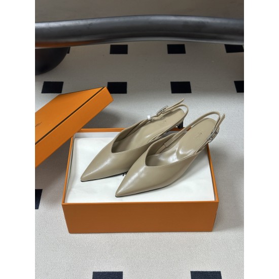 Hermès Fashion Shoes Best Quality
Women 35-41
Men 39-44