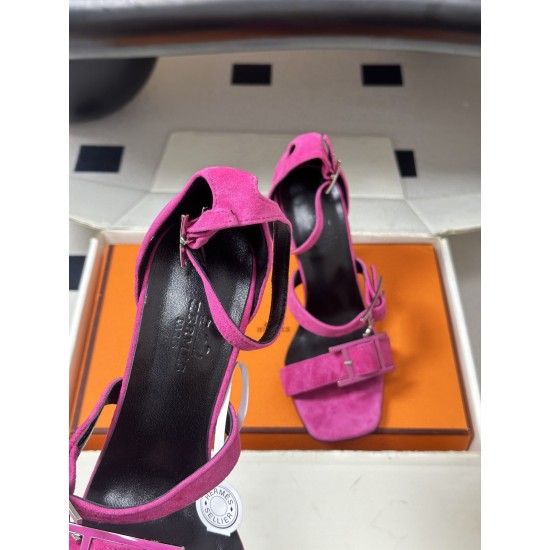 Hermès Fashion Shoes Best Quality
Women 35-41
Men 39-44