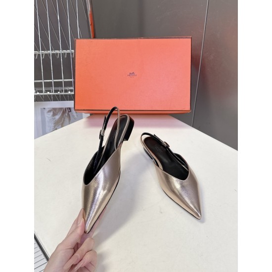 Hermès Fashion Shoes Best Quality
Women 35-41
Men 39-44
