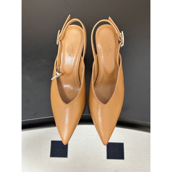 Hermès Fashion Shoes Best Quality
Women 35-41
Men 39-44