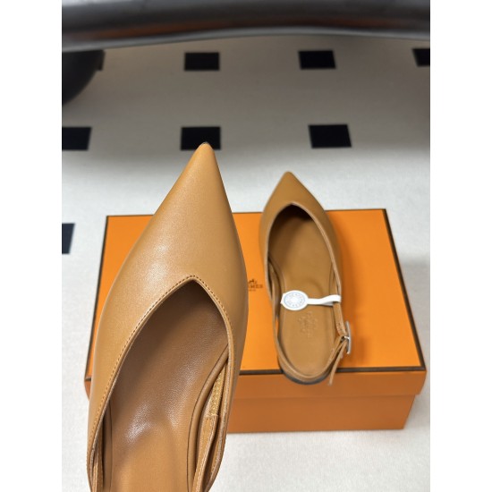 Hermès Fashion Shoes Best Quality
Women 35-41
Men 39-44