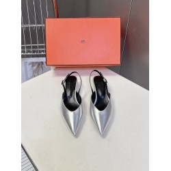 Hermès Fashion Shoes Best Quality
Women 35-41
Men 39-44