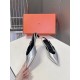 Hermès Fashion Shoes Best Quality
Women 35-41
Men 39-44