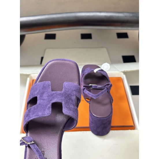 Hermès Fashion Shoes Best Quality
Women 35-41
Men 39-44