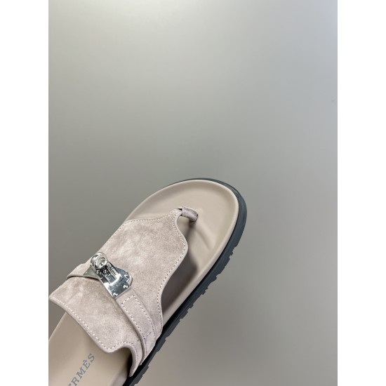 Hermès Fashion Shoes Best Quality
Women 35-41
Men 39-44
