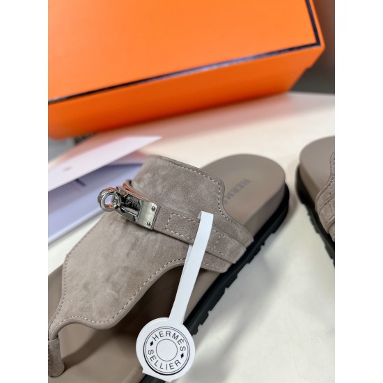 Hermès Fashion Shoes Best Quality
Women 35-41
Men 39-44