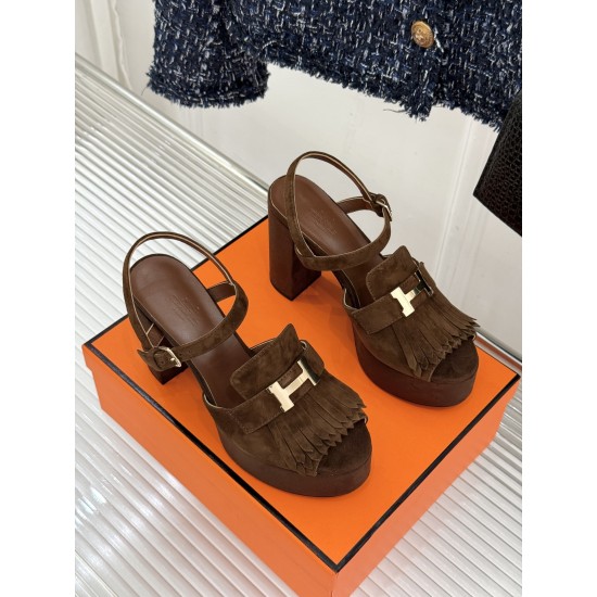 Hermès Fashion Shoes Best Quality
Women 35-41
Men 39-44