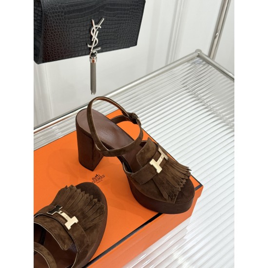 Hermès Fashion Shoes Best Quality
Women 35-41
Men 39-44