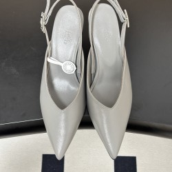 Hermès Fashion Shoes Best Quality
Women 35-41
Men 39-44