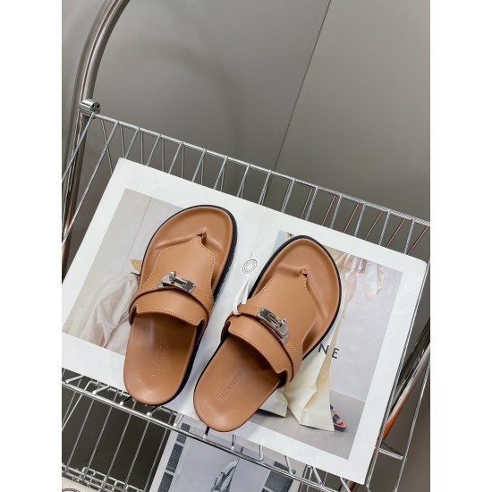 Hermès Fashion Shoes Best Quality
Women 35-41
Men 39-44