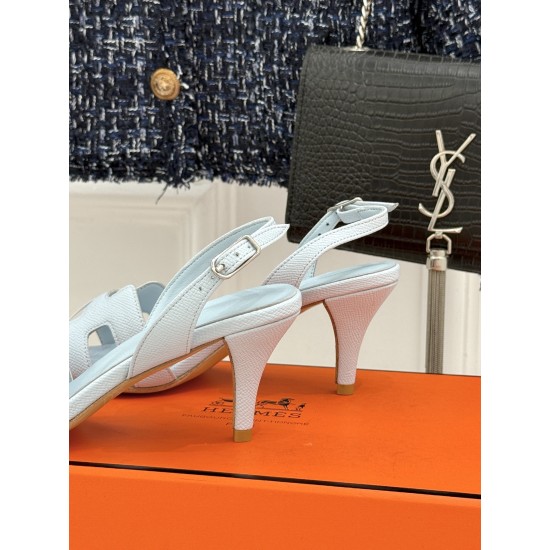 Hermès Fashion Shoes Best Quality
Women 35-41
Men 39-44