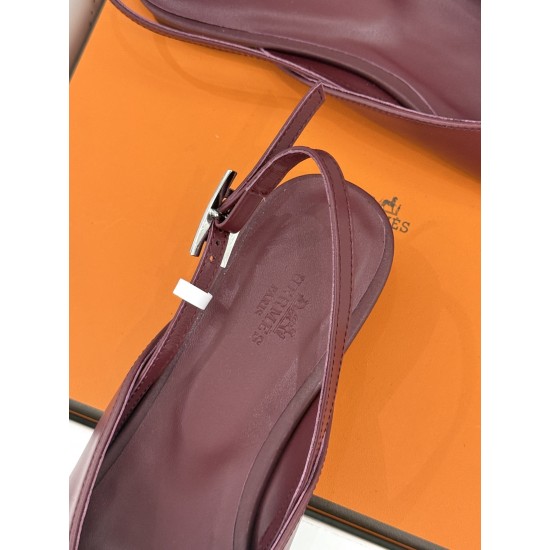 Hermès Fashion Shoes Best Quality
Women 35-41
Men 39-44