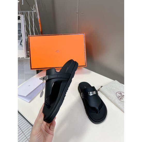 Hermès Fashion Shoes Best Quality
Women 35-41
Men 39-44