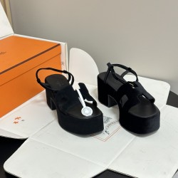 Hermès Fashion Shoes Best Quality
Women 35-41
Men 39-44