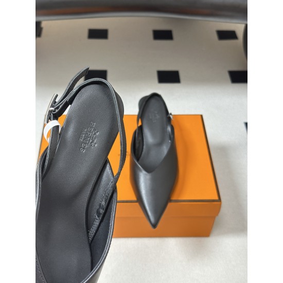 Hermès Fashion Shoes Best Quality
Women 35-41
Men 39-44