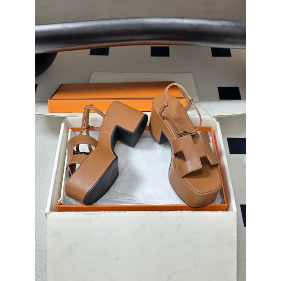 Hermès Fashion Shoes Best Quality
Women 35-41
Men 39-44