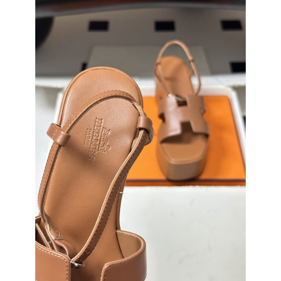 Hermès Fashion Shoes Best Quality
Women 35-41
Men 39-44