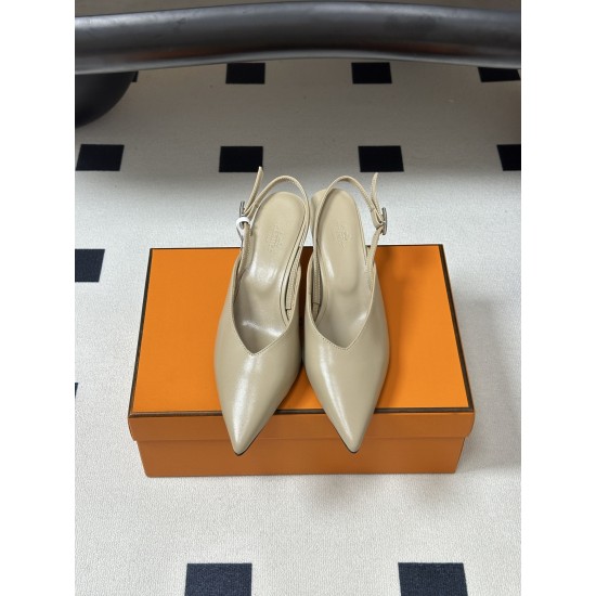 Hermès Fashion Shoes Best Quality
Women 35-41
Men 39-44