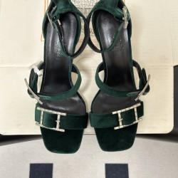 Hermès Fashion Shoes Best Quality
Women 35-41
Men 39-44