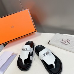 Hermès Fashion Shoes Best Quality
Women 35-41
Men 39-44