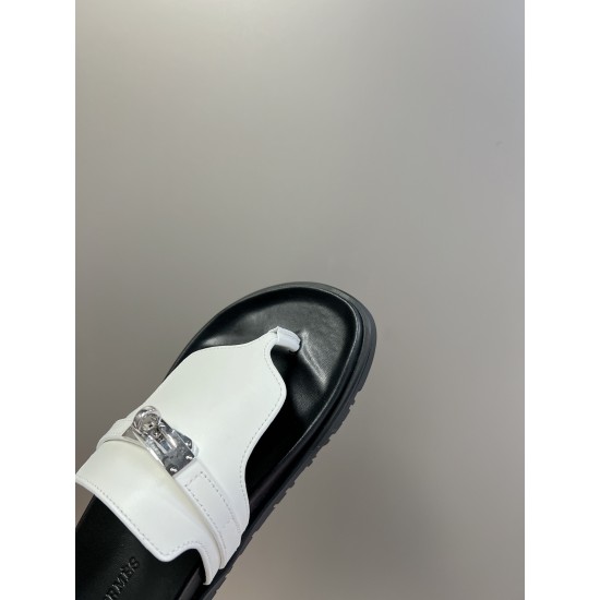 Hermès Fashion Shoes Best Quality
Women 35-41
Men 39-44