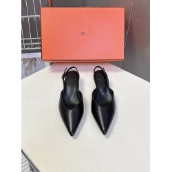 Hermès Fashion Shoes Best Quality
Women 35-41
Men 39-44