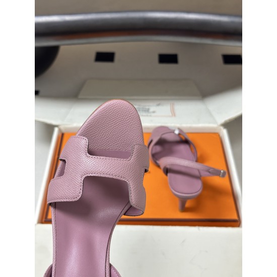 Hermès Fashion Shoes Best Quality
Women 35-41
Men 39-44