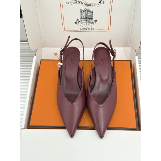 Hermès Fashion Shoes Best Quality
Women 35-41
Men 39-44