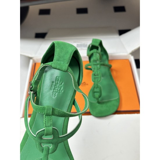 Hermès Fashion Shoes Best Quality
Women 35-41
Men 39-44