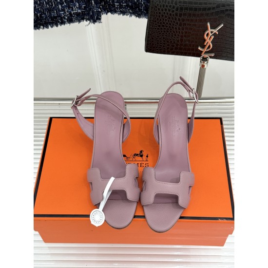 Hermès Fashion Shoes Best Quality
Women 35-41
Men 39-44