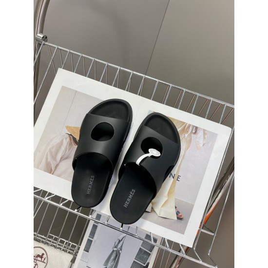 Hermès Fashion Shoes Best Quality
Women 35-41
Men 39-44