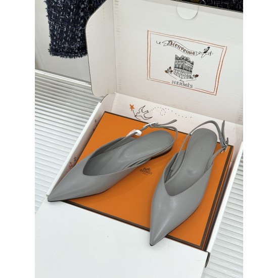 Hermès Fashion Shoes Best Quality
Women 35-41
Men 39-44