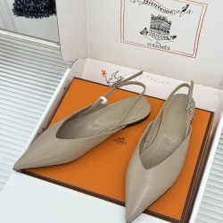 Hermès Fashion Shoes Best Quality
Women 35-41
Men 39-44
