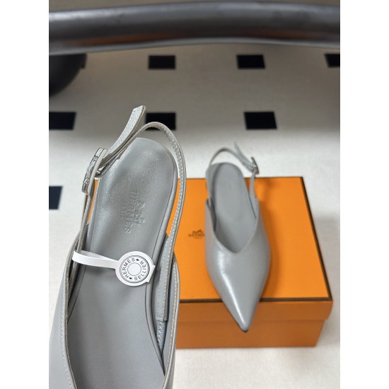 Hermès Fashion Shoes Best Quality
Women 35-41
Men 39-44