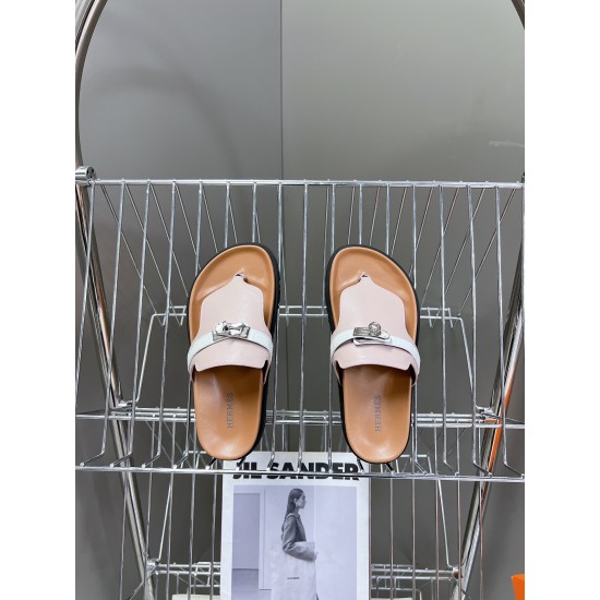 Hermès Fashion Shoes Best Quality
Women 35-41
Men 39-44