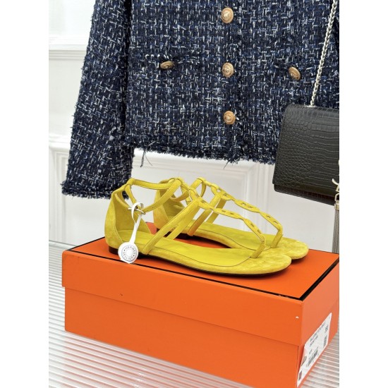 Hermès Fashion Shoes Best Quality
Women 35-41
Men 39-44