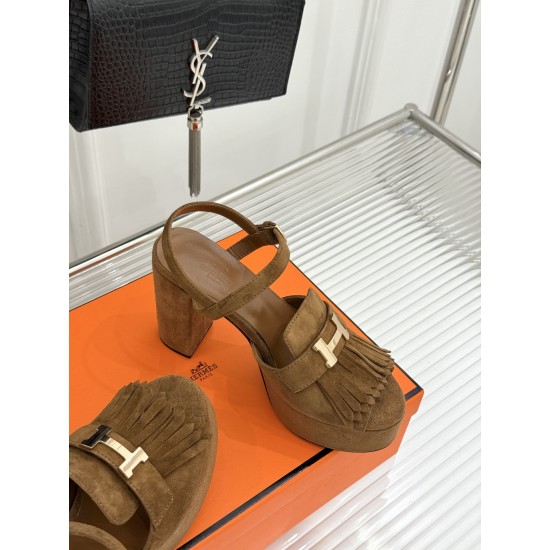 Hermès Fashion Shoes Best Quality
Women 35-41
Men 39-44