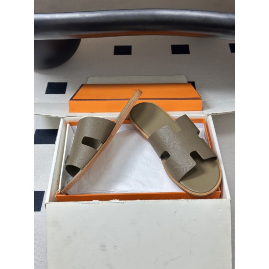 Hermès Fashion Shoes Best Quality
Women 35-41
Men 39-44
