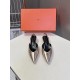 Hermès Fashion Shoes Best Quality
Women 35-41
Men 39-44