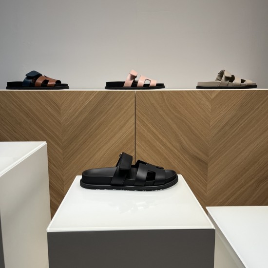 Hermès Fashion Shoes Best Quality
Women 35-41
Men 39-44