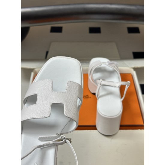 Hermès Fashion Shoes Best Quality
Women 35-41
Men 39-44