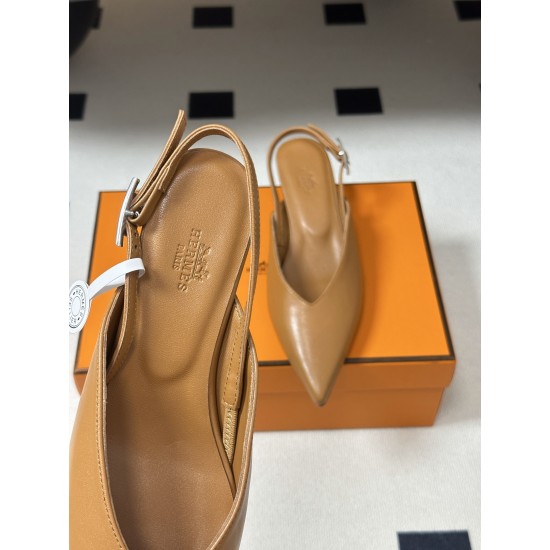 Hermès Fashion Shoes Best Quality
Women 35-41
Men 39-44