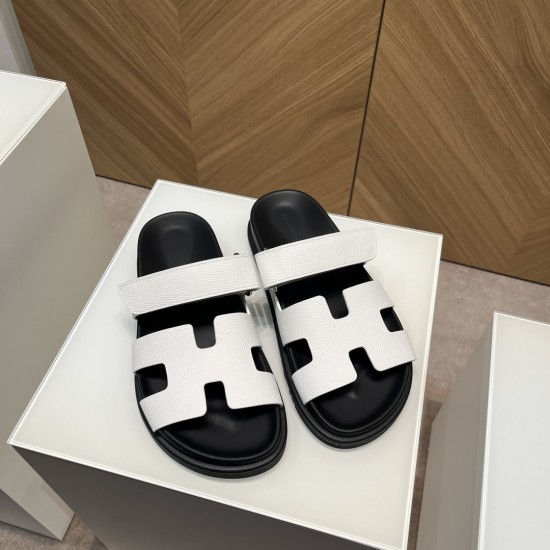 Hermès Fashion Shoes Best Quality
Women 35-41
Men 39-44