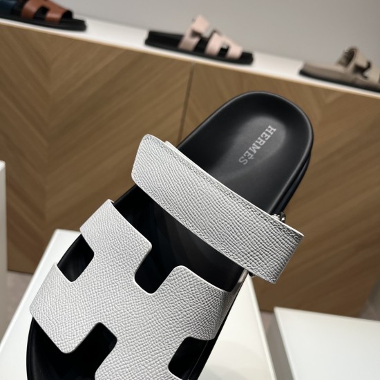 Hermès Fashion Shoes Best Quality
Women 35-41
Men 39-44