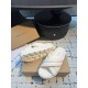 Inuikii Slippers Collection
Women 35-40

